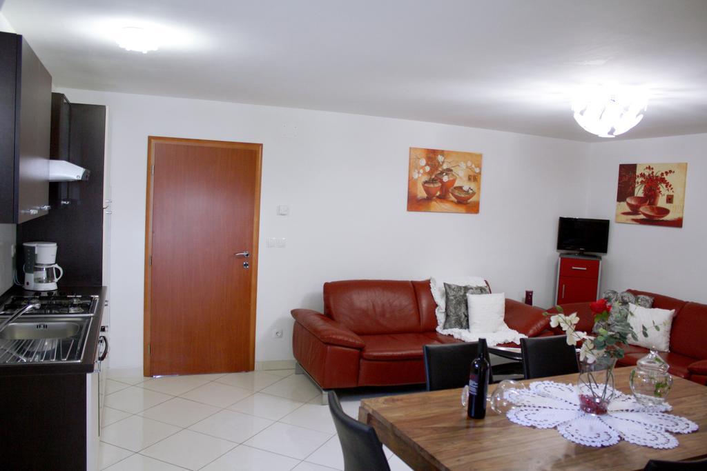 Apartments Villa Lili Умаг Стая снимка