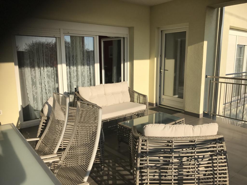 Apartments Villa Lili Умаг Екстериор снимка